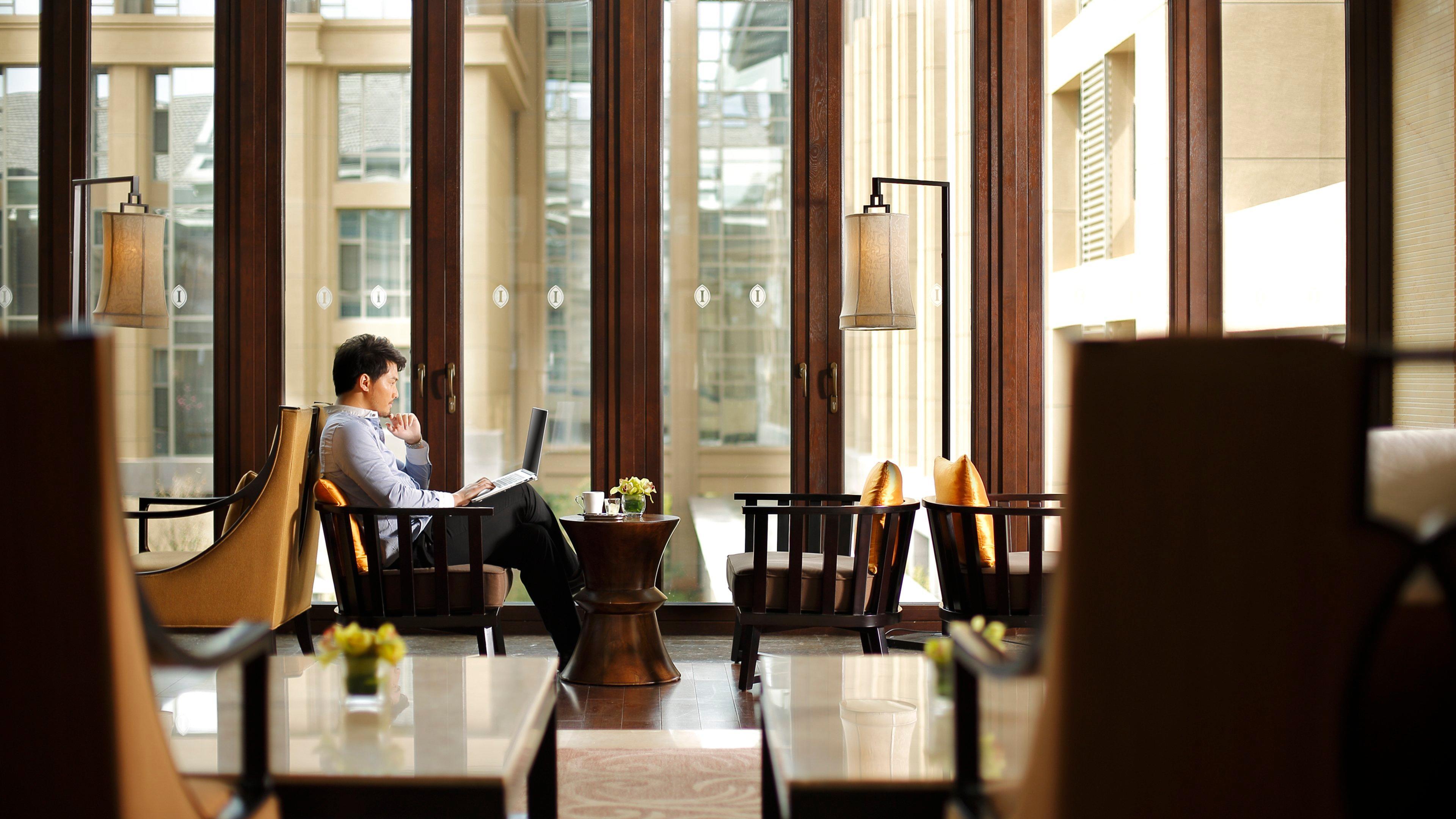 Intercontinental By Ihg Hotel 5*