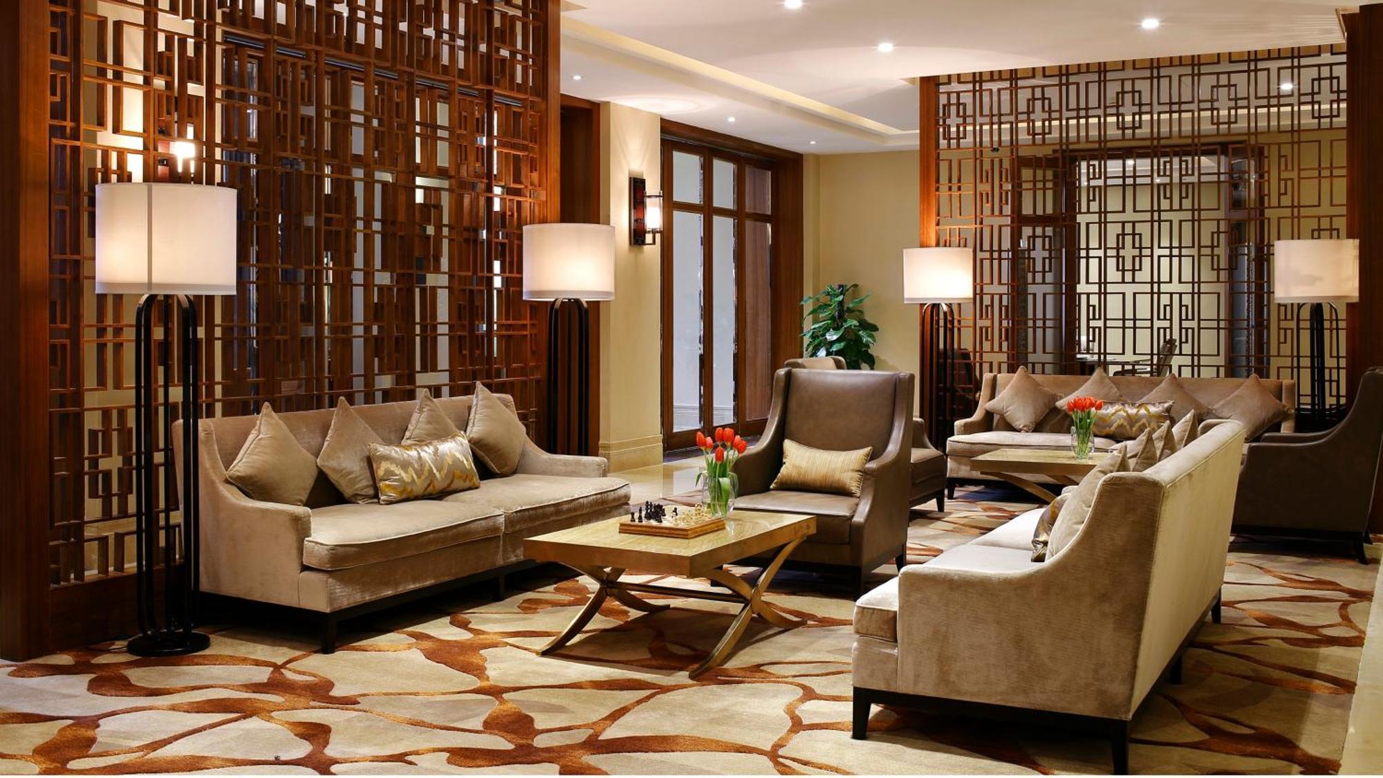 酒店 Intercontinental By Ihg 5*